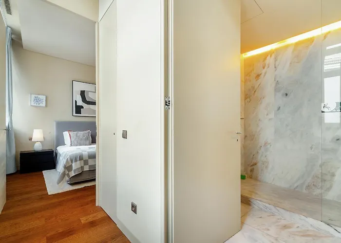 Whome Riverside Flat Steps From Attractions Apartamento *